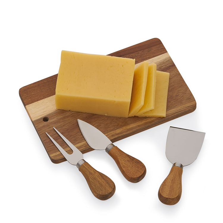 Kit queijo em madeira com 4 peças personalizado - KCH158