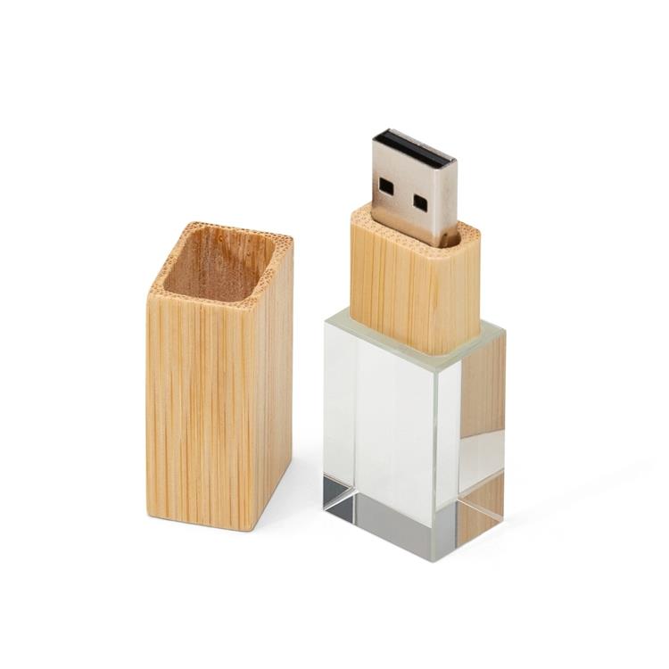 Pen drive personalizado cristal e bambu