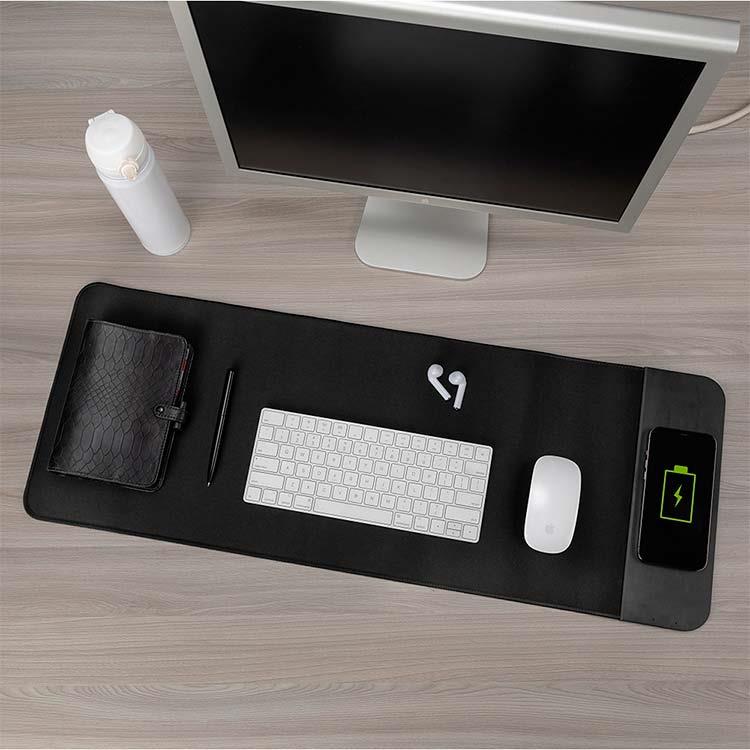 Desk Pad com carregador por indução personalizado