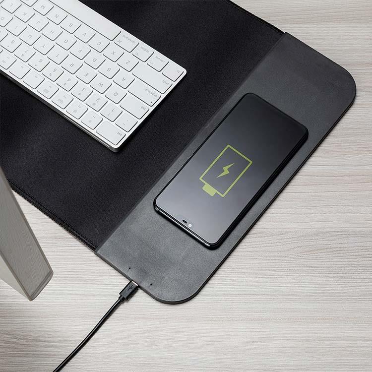 Desk Pad com carregador por indução personalizado