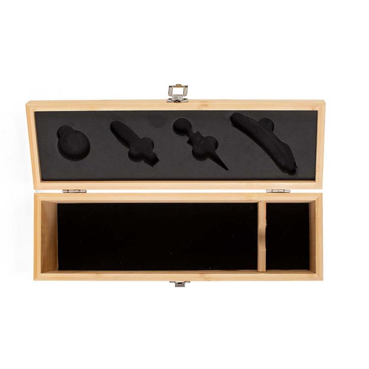 Kit Vinho personalizado em bambu com interior em EVA