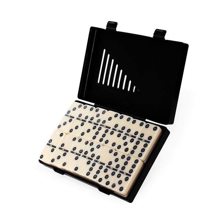 Jogo de dominó Otávio