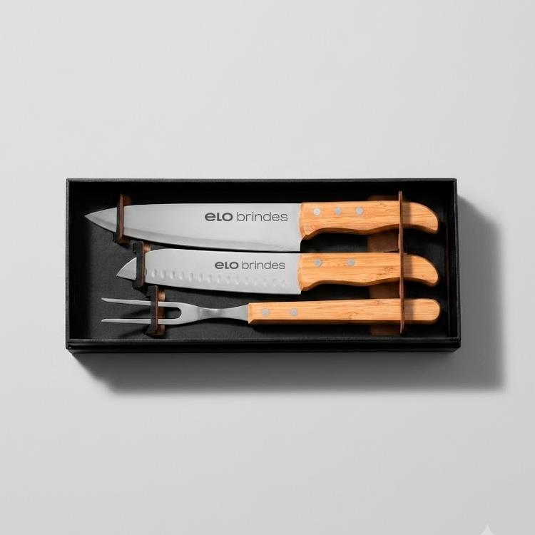 Kit churrasco em bambu personalizado