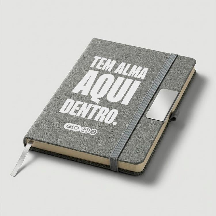 Caderno Raízes do Futuro